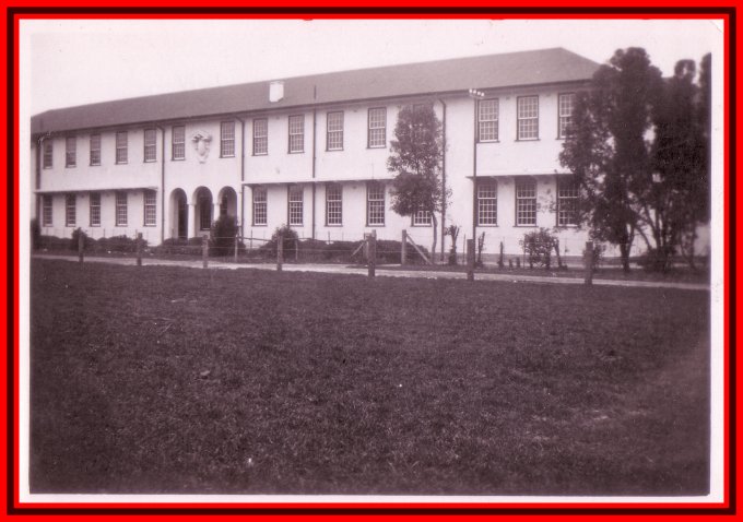 [1938-building-front-600.jpg]