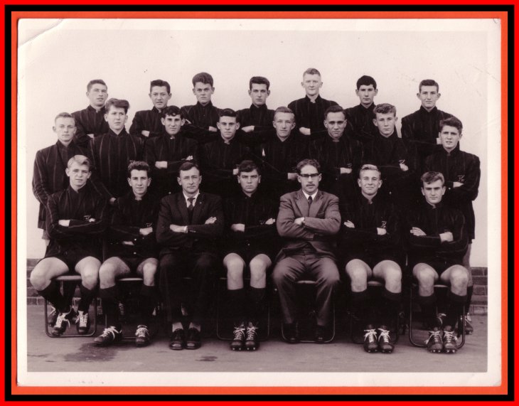 [1961-u19a-rugby-team-600.jpg]